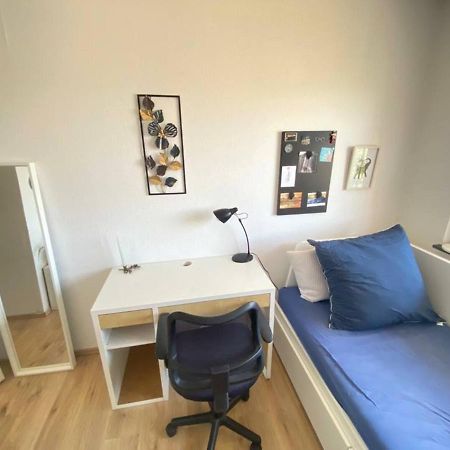 Bamberg Auf Einen Blick - Gemutliches Zimmer In Der Geteilten Wohnung Eines Freundlichen Paares Extérieur photo